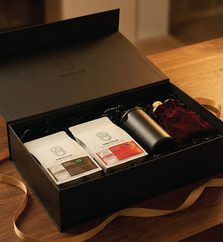 Farm to Cup coffee gift box UAE — French press, Brazil Cerrado, Papua New Guinea